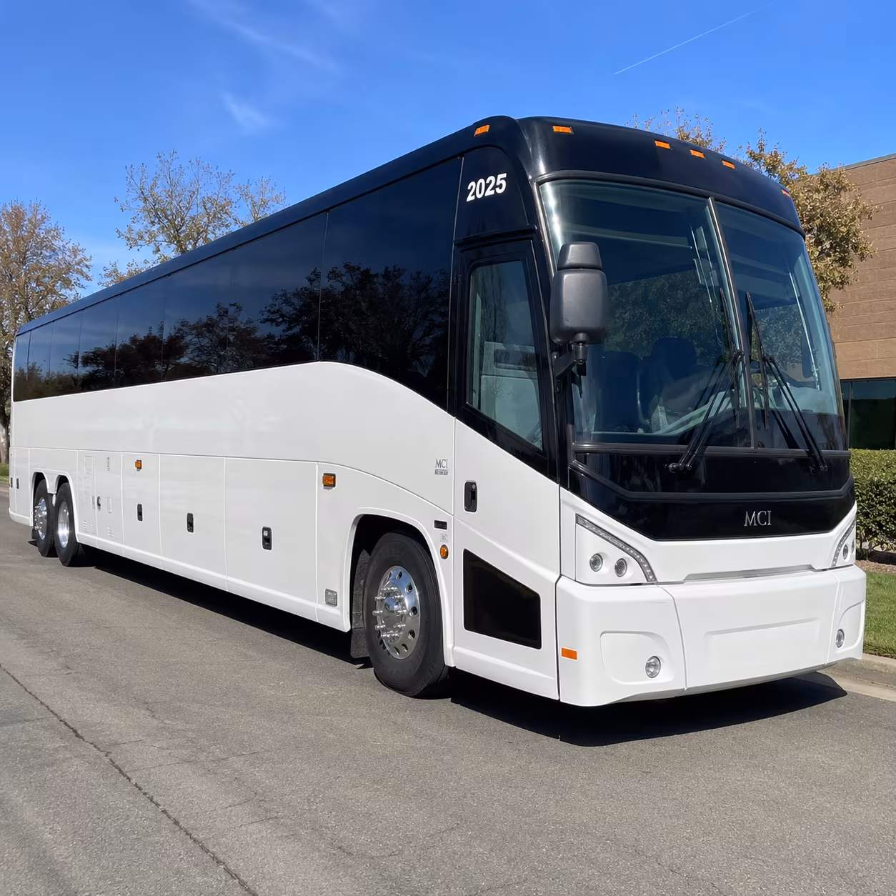 concert buses to montana expopark for the state fair and entertainment events